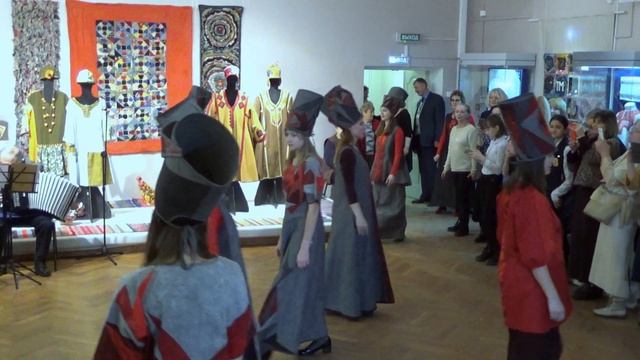 СПМЗ выставка "Лоскутная мелодия" авторский показ 21.11.2019 смотреть онлайн