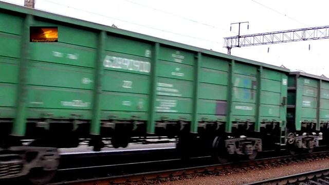 ВЛ80Т-1827 с грузовым поездом смотреть онлайн