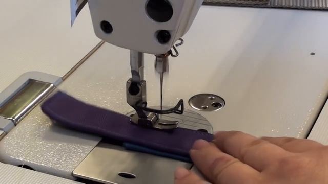 Juki DDL 8700 szycie smyczy dla psów смотреть онлайн