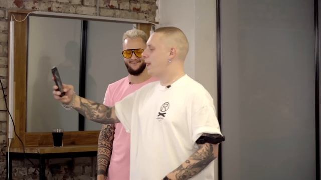 Алкострижка #4 /Березовский vs. Брянцев смотреть онлайн