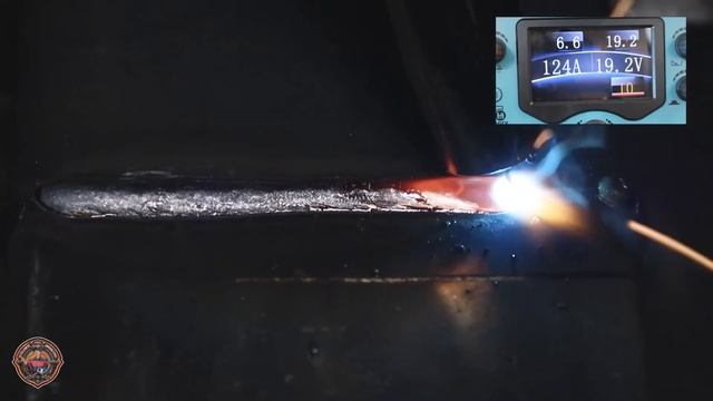 Многофункциональный сварочный аппарат 4в1 GROVERS MIG 220C ACDC + TIG AC DC Pulse + MMA смотреть онлайн