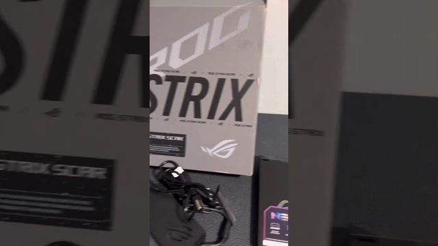 ASUS ROG STRIX SCAR 16 2023 full and close unboxing! смотреть онлайн