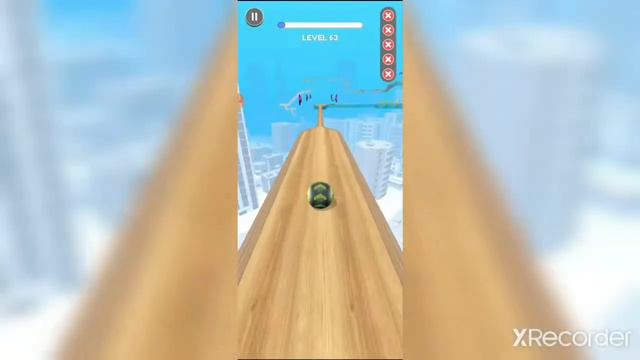 Играю в игры:Going balls,subway surf. смотреть онлайн