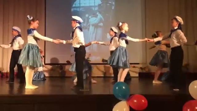 "Севастопольский вальс", вид 2 смотреть онлайн