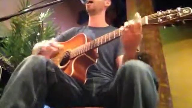 Leo - I am Mine (cover Pearl Jam) - Live at Carnaval Brazilian Grill - Sioux Falls, SD смотреть онлайн