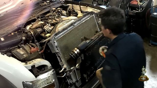 6 4 Liter Ford Powerstroke Radiator Installation смотреть онлайн