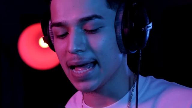 jas0ff x groovy - Hold It Down (LIVE MIC) смотреть онлайн