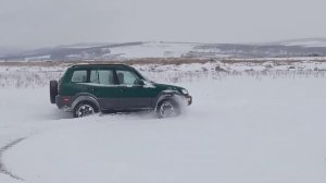 RAV4 4*4 первого поколения зимой