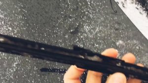 Быстрая замена щеток стеклоочистителя «Фольксваген Поло седан»