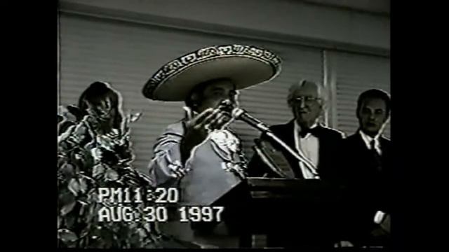 El "Charro Vega" el mejor de américa recibiendo el Oro y Plata a la Calidad смотреть онлайн