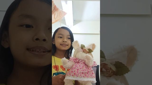 Come Hang Out With Petunia!! : Girl On Fire