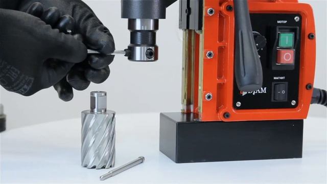 Магнитный сверлильный станок DIAM EX-50E для сверления металла смотреть онлайн