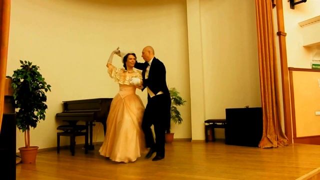 МЕДЛЕННЫЙ ВАЛЬС в стиле cross step waltz Richard Powers смотреть онлайн