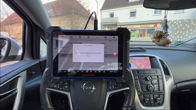 Опель Астра программирование ключа программатор Autel 608 im Opel Astra j add key Xhorse XEDS01EN смотреть онлайн