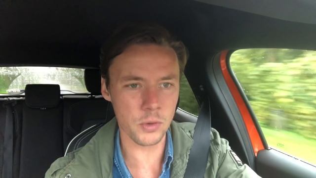 Den er som at stikke tungen ud ad vinduet... – Renault Clio (2019) смотреть онлайн