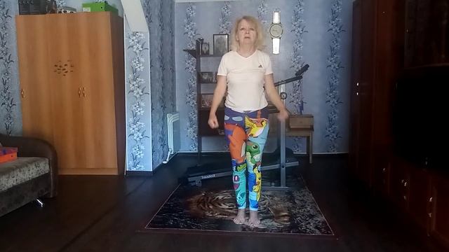 Физминутка. Бег по дорожке. смотреть онлайн