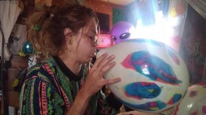 LOONER Inflates Marble Balloons