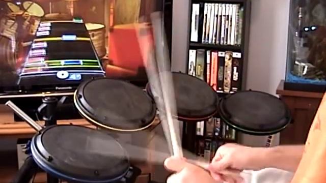 BiteSized Beat: One of the Fastest Drum Rolls in Rock Band смотреть онлайн
