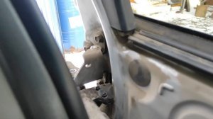 TOYOTA VOXY 2009 г.в. Замена механизма электропривода сдвижной двери!!!