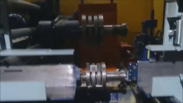 Четырехсторонний станок для профилирования домостроительного бруса Beaver 623 и чашкорез смотреть онлайн