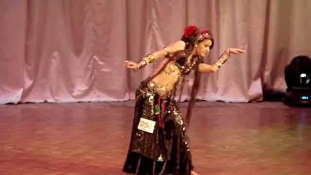 Kira (aka Habibi Lal) Live on "Eastern Extravaganza 2010" смотреть онлайн