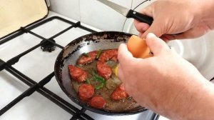Яичница с чесночными стрелками