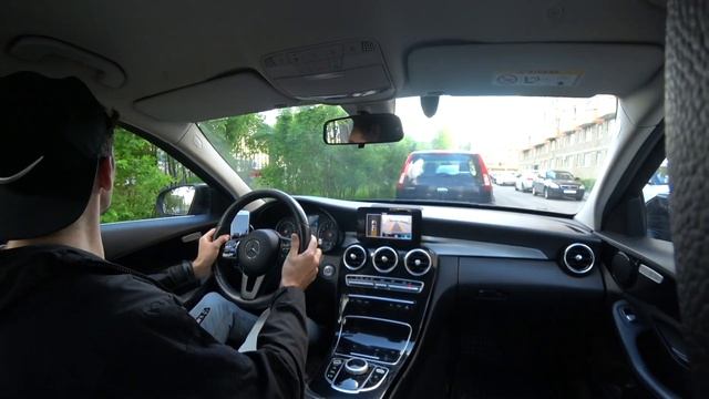 ?Каршеринг на Mercedes Benz C Класс 180- Обзор и управление Премиум Мерседесом в Яндекс драйв смотреть онлайн