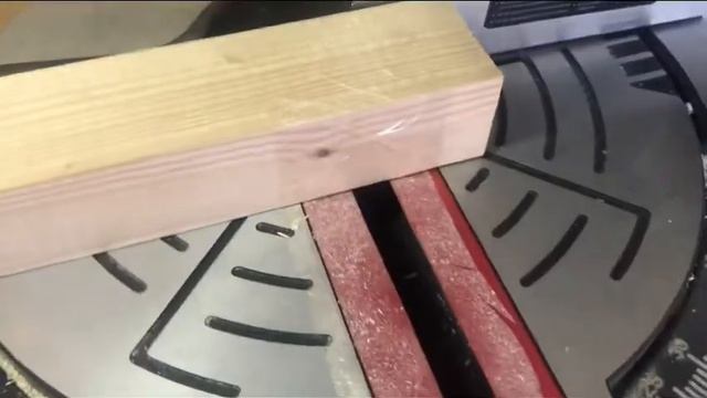 Как сделать спил без сколов? Лайфхак. Возьми на заметку!#diy #самоделки #столярка #лайфхаки#для смотреть онлайн
