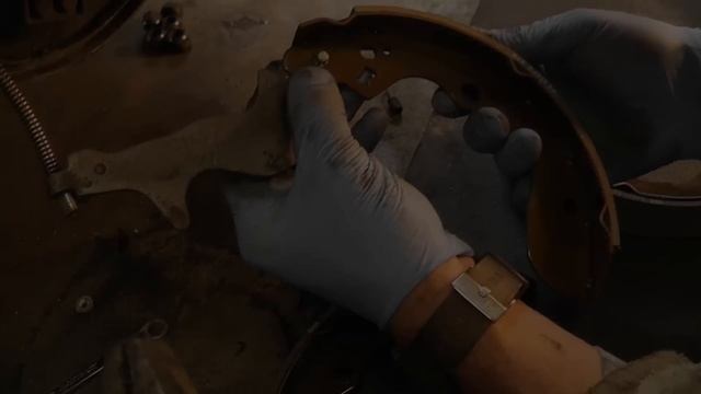 Suzuki SX4 Rear Brake Drum Shoes Replacement смотреть онлайн