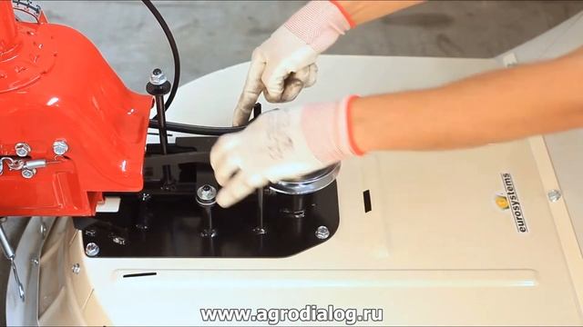 Луговая косилка 63 см. для Eurosystems P70 – сборка и установка смотреть онлайн