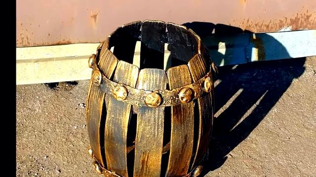 Вазон кованый бочонок, бочка для цветов подставка декоративная из металла смотреть онлайн