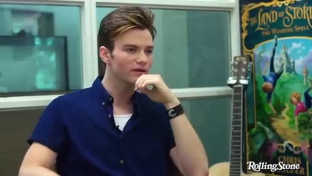 Off The Cuff: Chris Colfer Reveals the Secrets Behind 'Land of Stories' смотреть онлайн