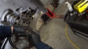 Corolla 120. Замена колодок ручника.