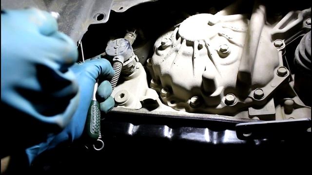 Mitsubishi ASX Мицубиси АСХ 1,8 2013 года Замена масла и фильтров в вариаторе смотреть онлайн