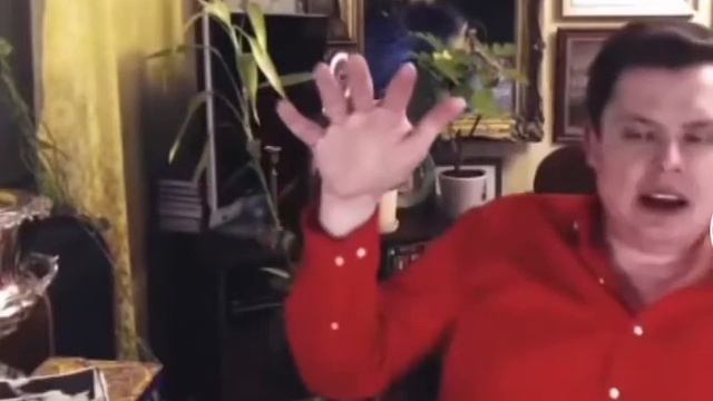 Вот такая маленькая дрянь, а звук издает как будто иерихонская труба смотреть онлайн