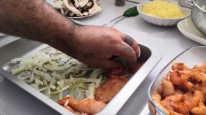 КАК ПРИГОТОВИТЬ СОЧНУЮ  Курочку с Грибами? ?? РЕКОМЕНДУЮ !!! РУКАМИ КАВКАЗА С ЭРИКОМ