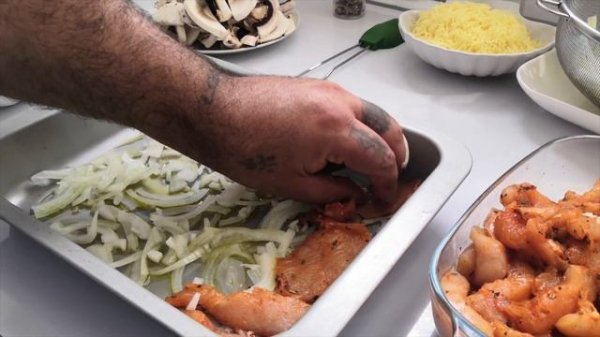 КАК ПРИГОТОВИТЬ СОЧНУЮ  Курочку с Грибами? ?? РЕКОМЕНДУЮ !!! РУКАМИ КАВКАЗА С ЭРИКОМ