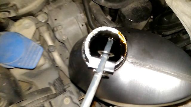 Замена масла насосом через щуп. Новый насос смотреть онлайн