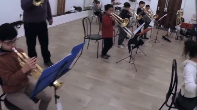 Orchestre à l'école, Le Vigan, décembre 2020 смотреть онлайн