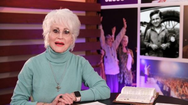 T.L. Osborn | Life On The Farm - Episode #1