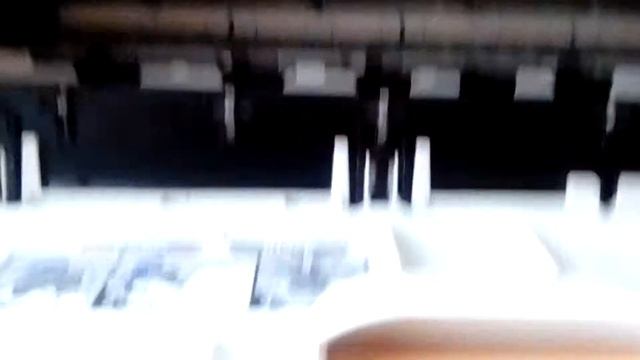 Как ставить в принтер краски смотреть онлайн