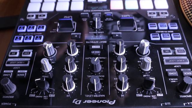 Review en español mixer Pioneer DJM-S9 por Jose Viera | TecnologiaDJ.com смотреть онлайн