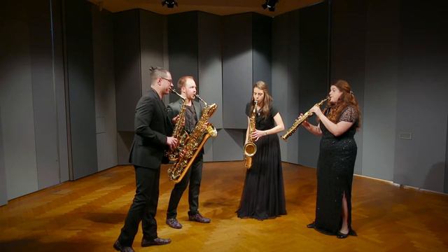 Concert en ligne à l'occasion de la Journée de l'Europe le 9 mai par AUREUM Saxophon Quartett смотреть онлайн