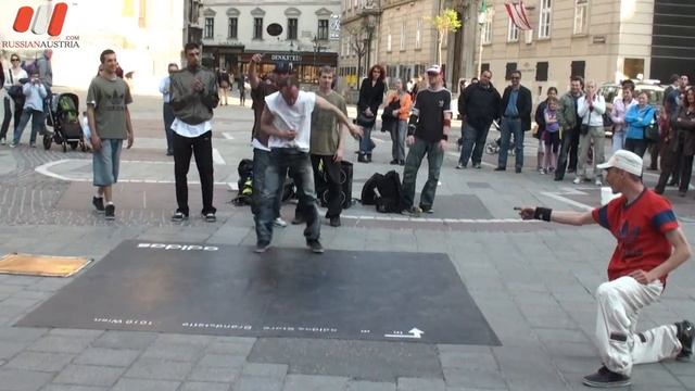 Русская Австрия. Вена. Dancing on Stephansplatz 3/5 Видео (HD) смотреть онлайн