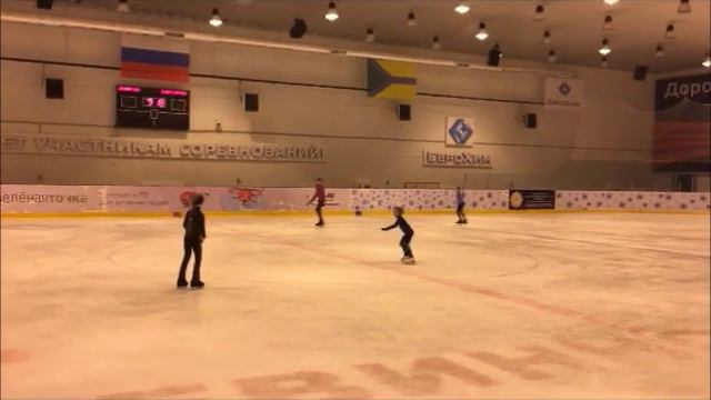 Аксель. Кристина Кирилюс , 7 лет, третий юношеский разряд смотреть онлайн