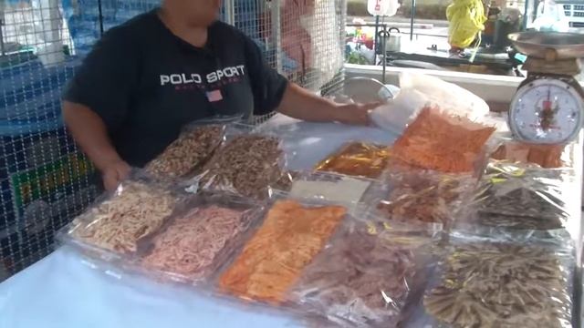 Первое посещение рыбного рынка. Часть1 смотреть онлайн