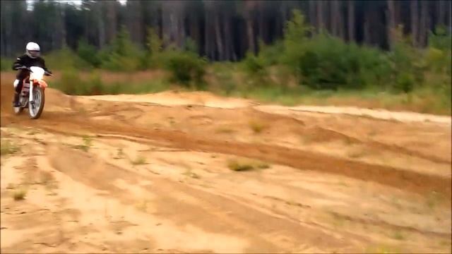 Мотокросс. Прыжки на мотоцикле #1 смотреть онлайн