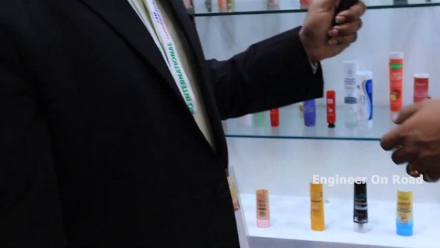 लाखों की कमाई है इस बिजनेस में | Cosmetic business startup in India | Cosmetic Tube Manufacturer | смотреть онлайн