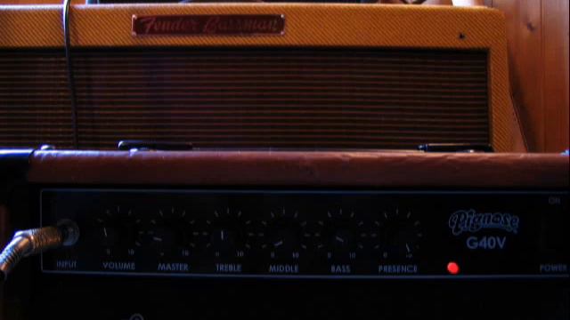 Pignose 'BASSMAN' Amp with Vintage Hofner смотреть онлайн