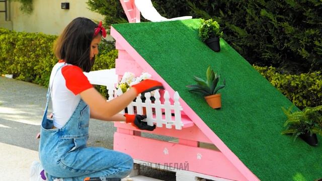СЕКРЕТНЫЙ ДОМИК ДЛЯ СОБАКИ! ГАДЖЕТЫ И ЛАЙФХАКИ ДЛЯ ВЛАДЕЛЬЦЕВ ДОМАШНИХ ЖИВОТНЫХ смотреть онлайн